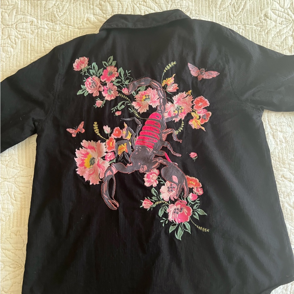 4 for 15$✨Topshop scorpion embroidered shirt - Picture 4 of 12